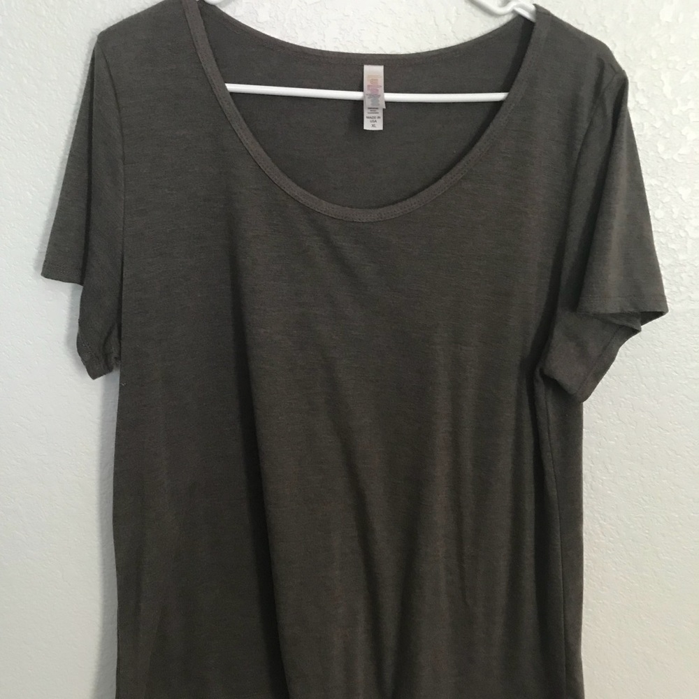 Lularoe xl classic tee brown beige